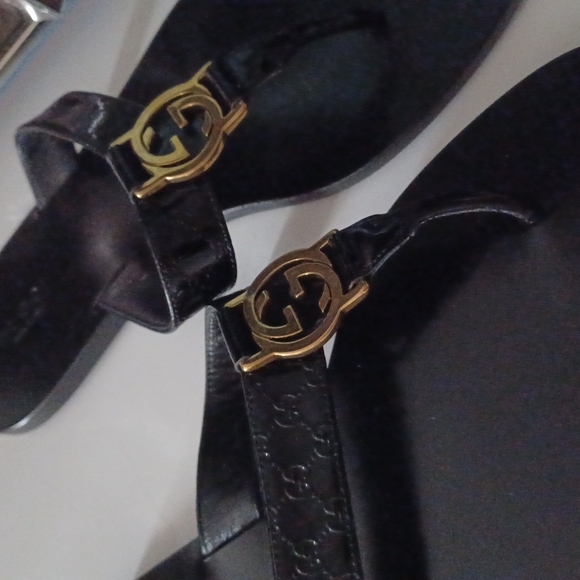 Authentic gucci sandels - Picture 7 of 8